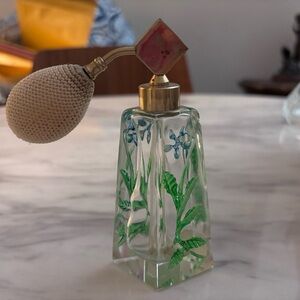 Glass perfume atomizer. Comes in three different styles.